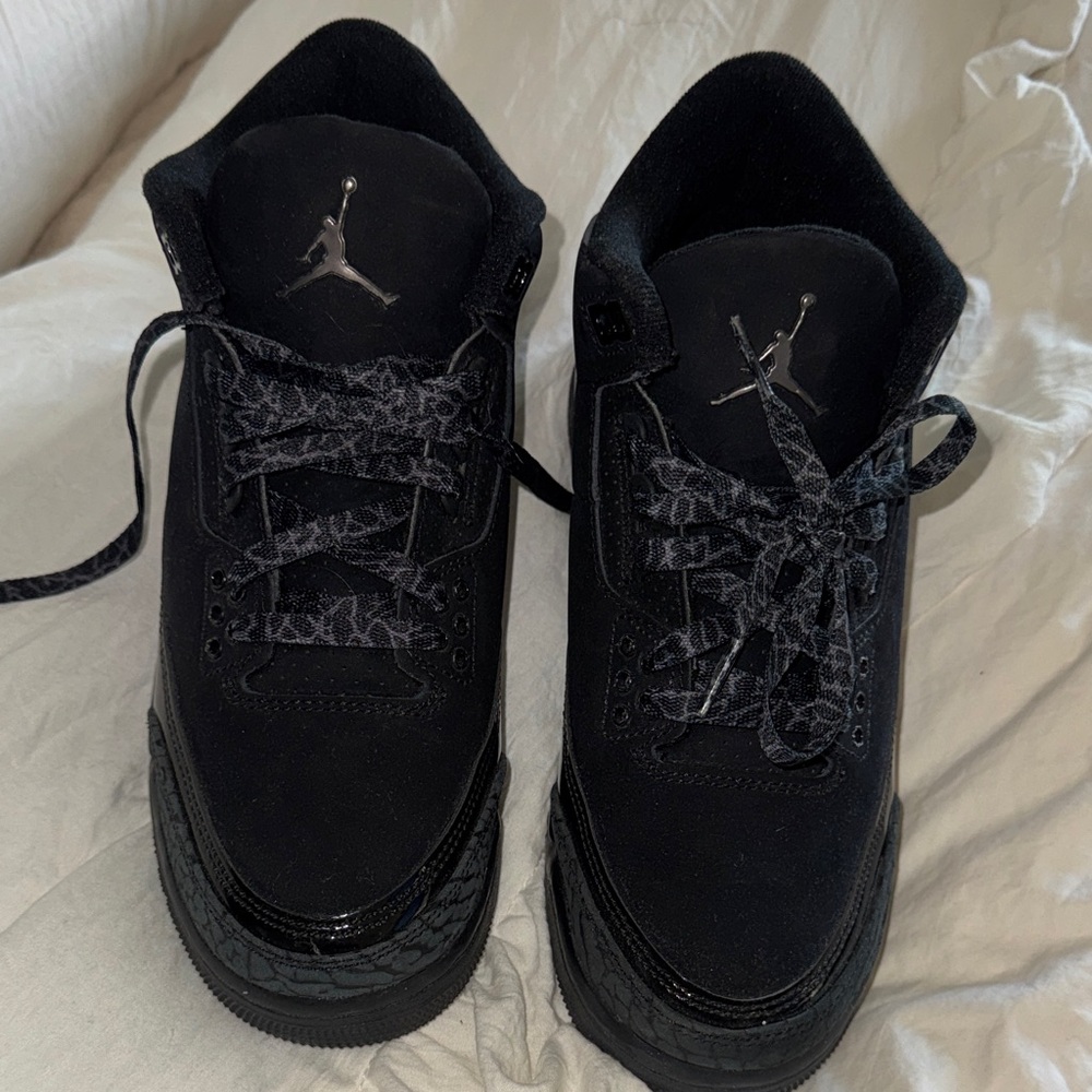 Jordan 3 Black Cat sneakers